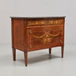 1306 1261 CHEST OF DRAWERS